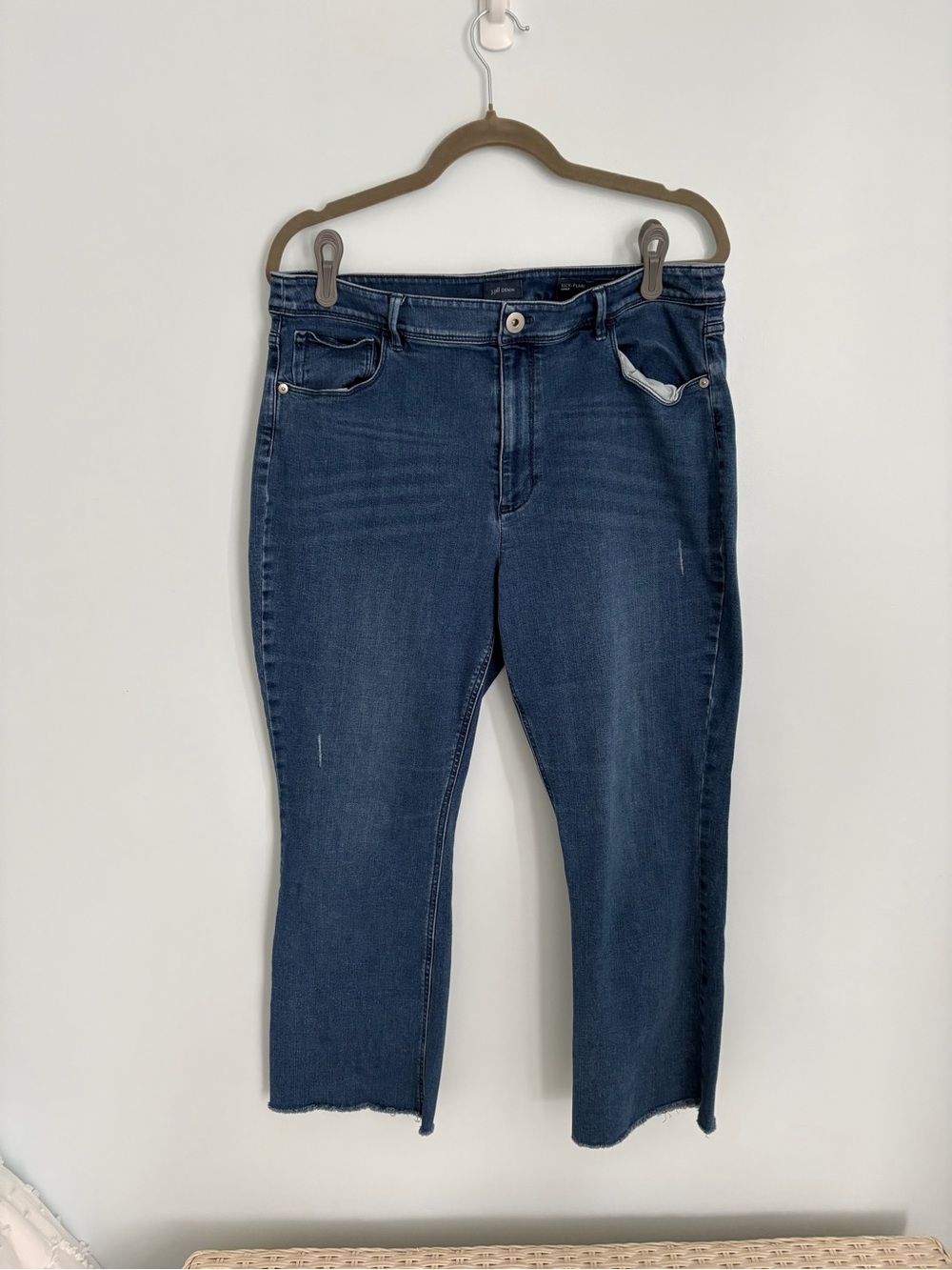 J. Jill Indigo Kick Flare Crop Jeans Sz 14